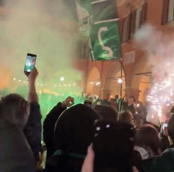 2-2战平让4万小城狂欢,125年老店重返意甲:首支升级队