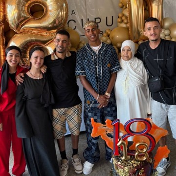 亚马尔18岁生日宣言,目标欧冠冠军,127场碾压四大传奇