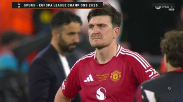 曼联欧联杯决赛失利，少赚500万！潜在损失超亿，未来日子艰难