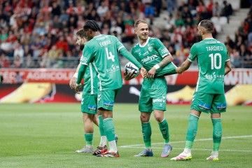 2-3,法甲10冠王不敌法甲第12,落后保级区4分,遗憾降级