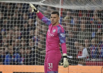 斯基拉:加拉塔萨雷与曼城门将埃德森谈妥3年合同,年薪700万欧