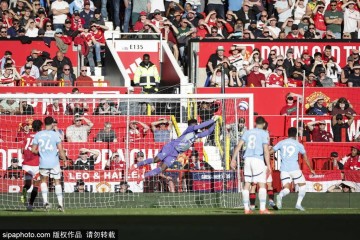 曼联有意回购昔日门神,意甲高人或重返老特拉福德
