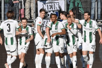 德甲最新积分战报:沃尔夫斯堡爆冷,莱比锡倒下,冠军呼之欲出