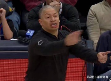 1助攻+造乌龙!巴萨巨星金球级表演:欧冠12+8打破梅西纪录