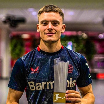 1.5亿转会费!2500万欧年薪!曼城硬刚拜仁,瓜帅承诺维尔茨核心