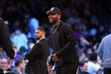 早日归来!欧文已在纽约成功接受左膝十字韧带修复手术